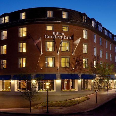 Hilton Garden Inn Portsmouth Downtown Екстериор снимка