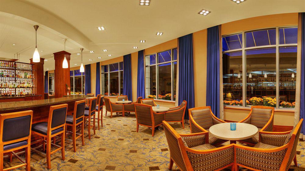 Hilton Garden Inn Portsmouth Downtown Екстериор снимка
