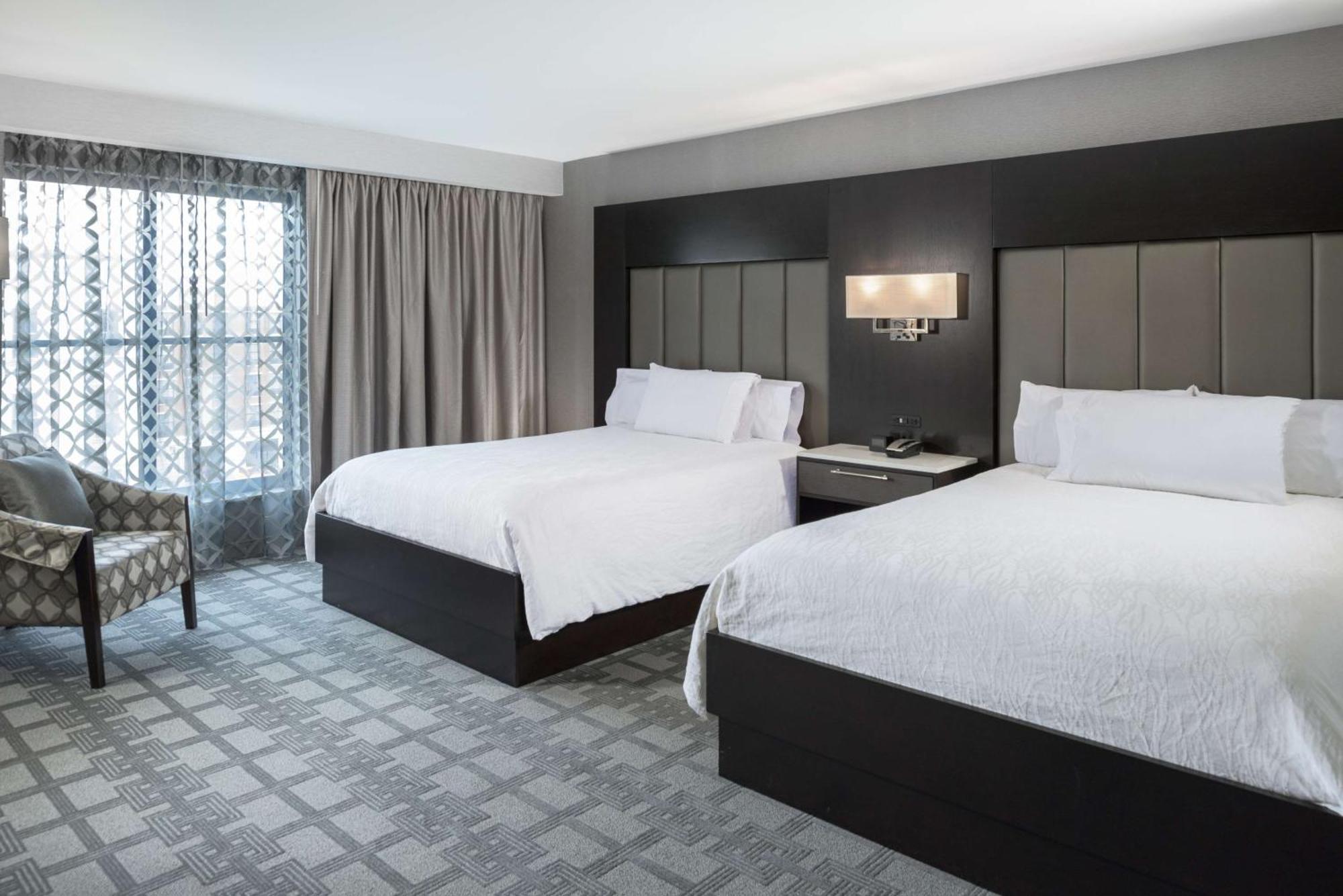 Hilton Garden Inn Portsmouth Downtown Екстериор снимка